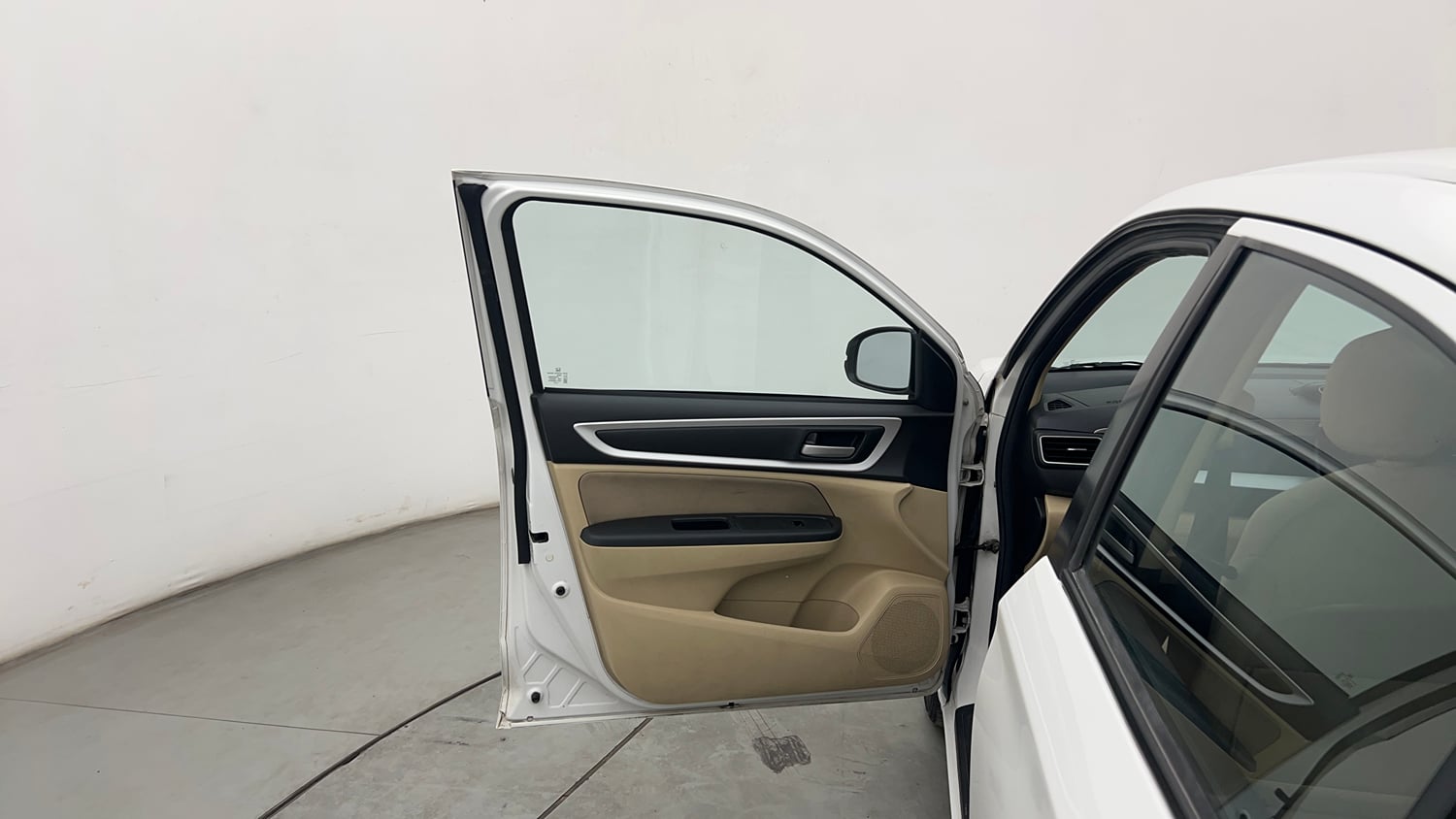 Used 2023 Honda Amaze VX 1.2 Petrol MT Petrol Manual interior LEFT FRONT DOOR OPEN VIEW