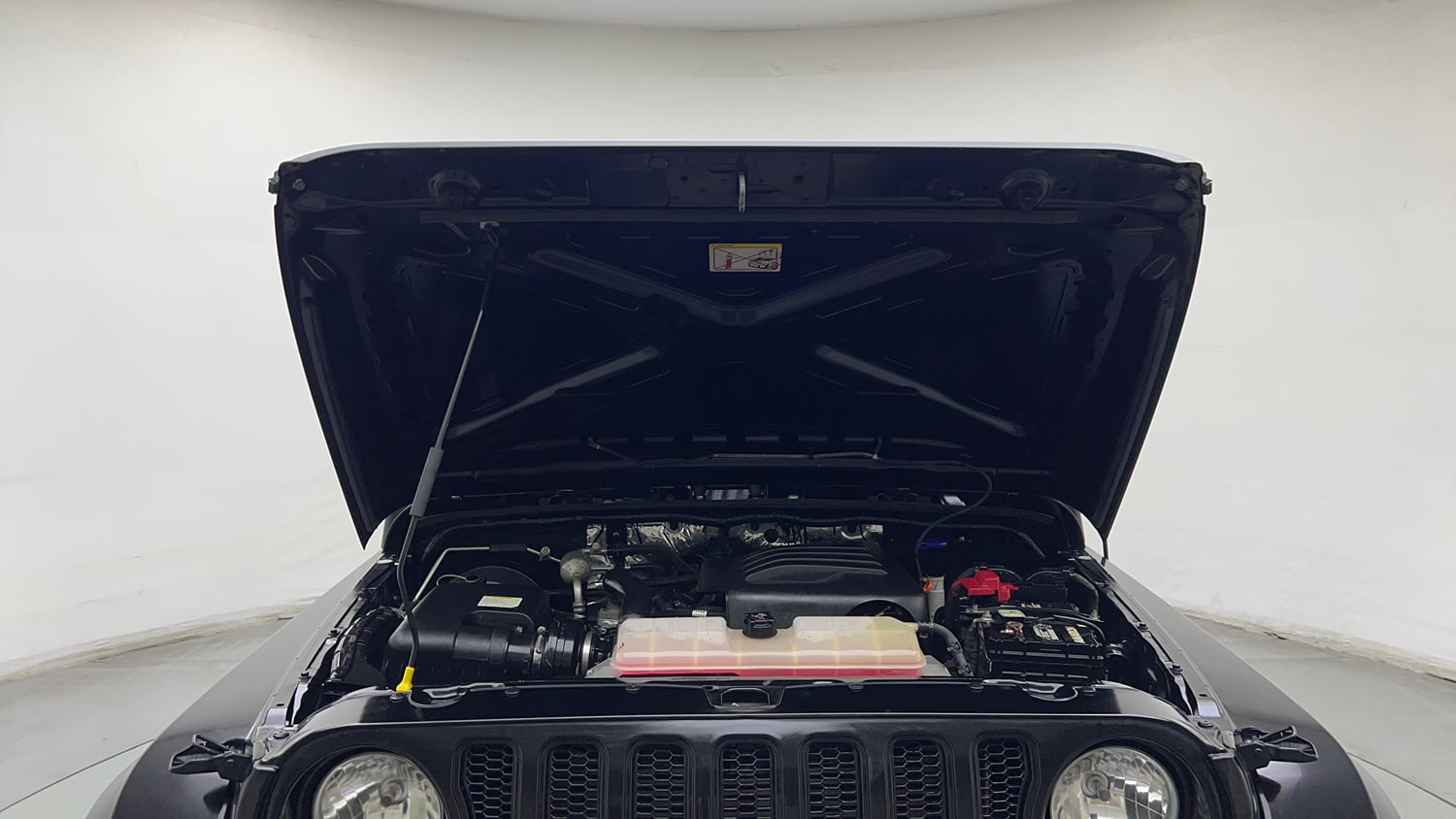 Used 2023 Mahindra Thar LX Hard Top Petrol MT 4WD Petrol Manual engine ENGINE & BONNET OPEN FRONT VIEW
