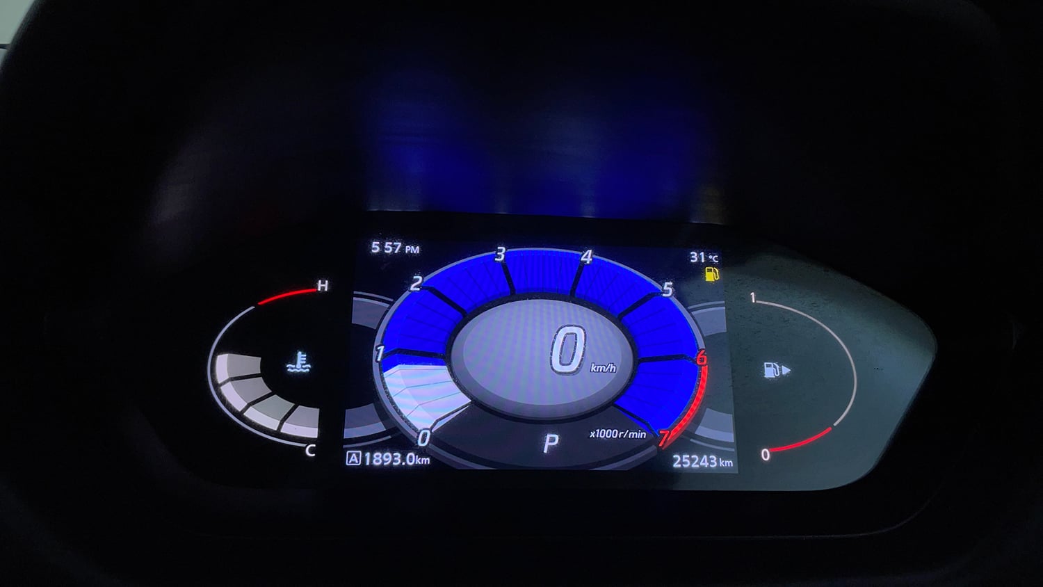 Used 2022 Nissan Magnite XV Premium Turbo CVT Petrol Automatic interior CLUSTERMETER VIEW