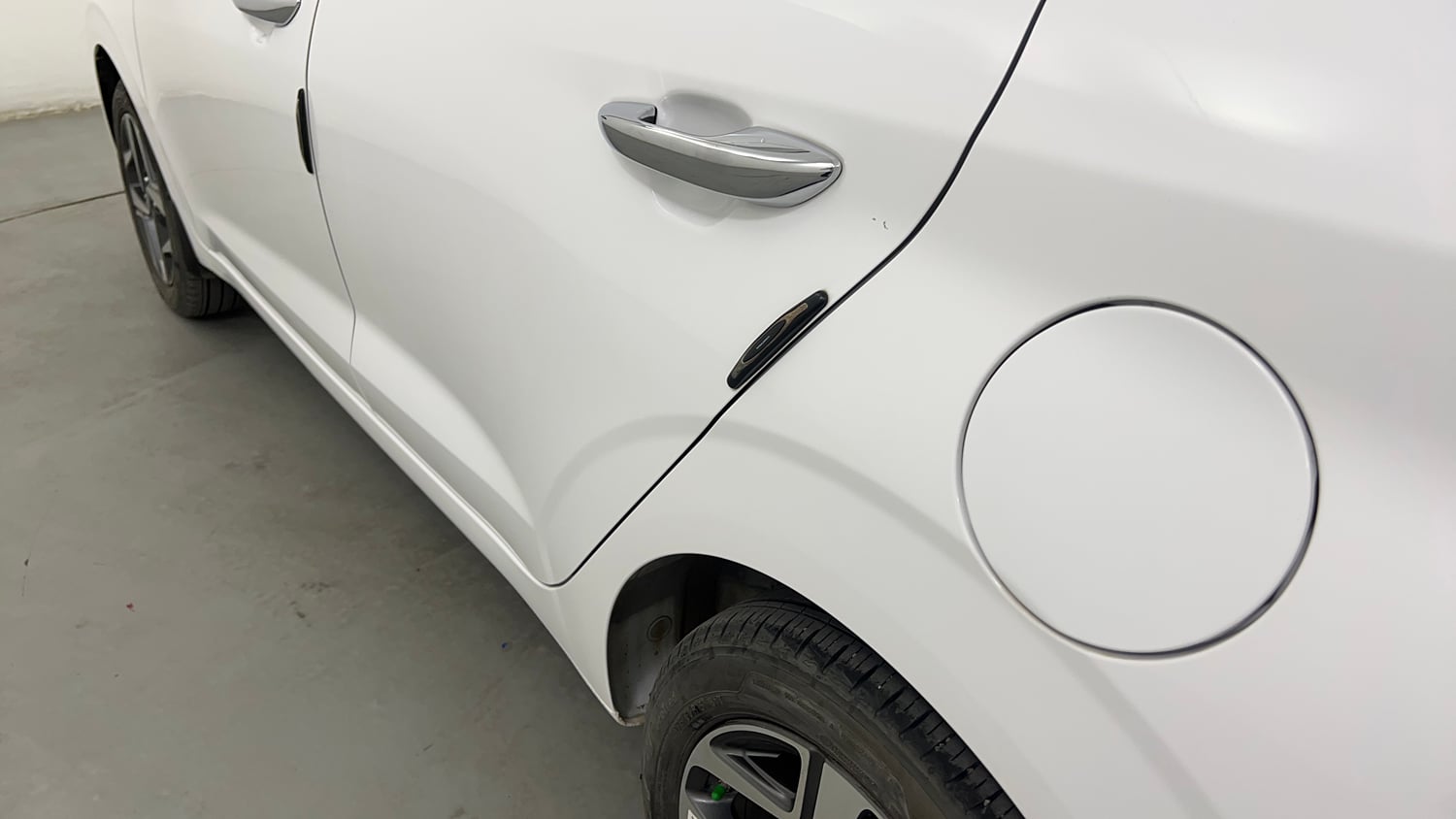 Used 2025 Hyundai Aura SX 1.2 CNG Cng Manual dents MINOR SCRATCH