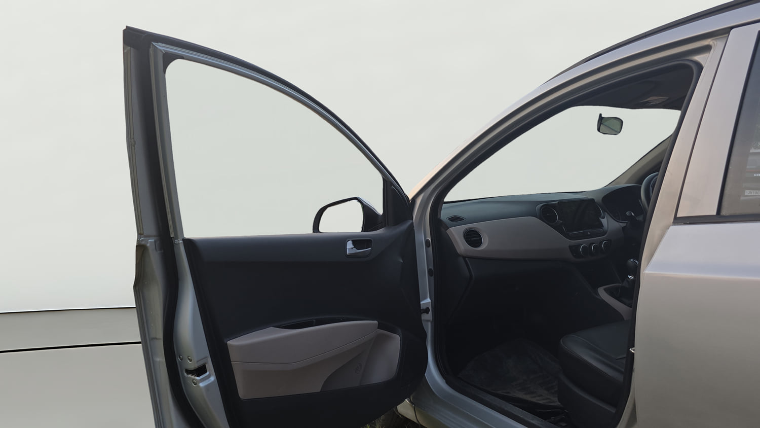 Used 2015 Hyundai Grand i10 Asta 1.2 Kappa VTVT Petrol Manual interior LEFT FRONT DOOR OPEN VIEW