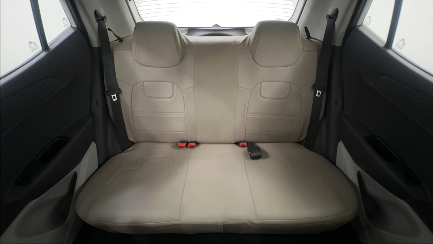 Used 2021 Hyundai Grand i10 Nios Sportz 1.2 Kappa VTVT CNG Cng Manual interior REAR SEAT CONDITION VIEW