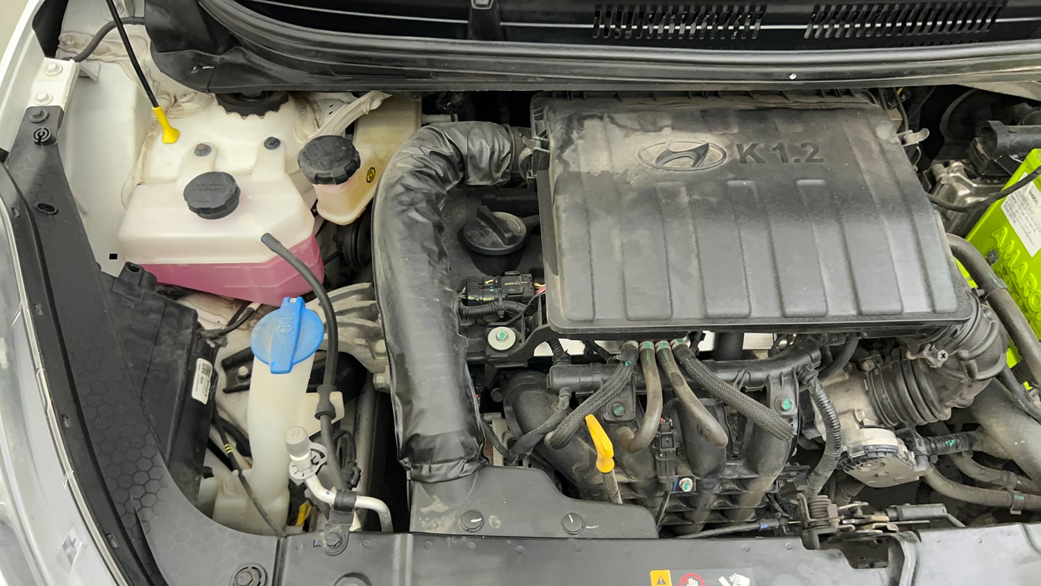Used 2023 Hyundai Grand i10 Nios Sportz 1.2 Kappa VTVT CNG Cng Manual engine ENGINE RIGHT SIDE VIEW