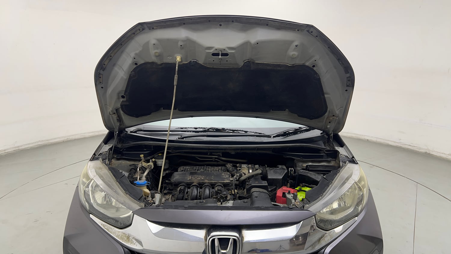 Used 2018 Honda WR-V S MT Petrol Petrol Manual engine ENGINE & BONNET OPEN FRONT VIEW