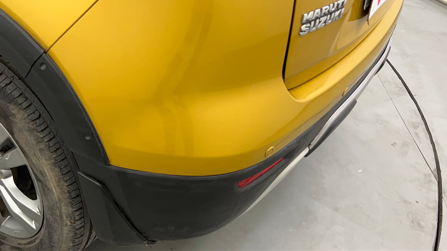 Used 2017 Maruti Suzuki Vitara Brezza [2016-2020] ZDi Diesel Manual dents MINOR SCRATCH