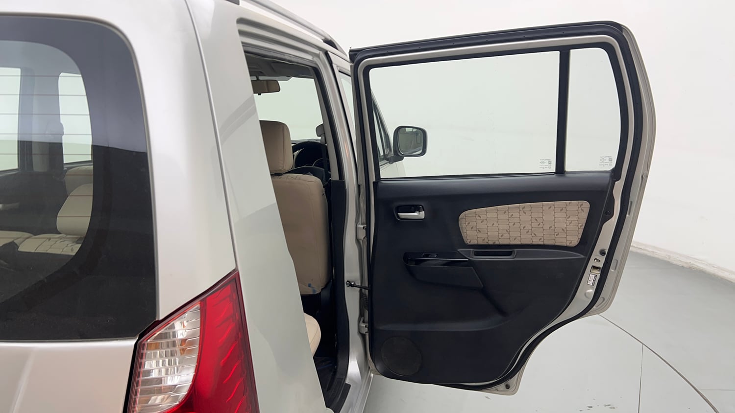 Used 2018 Maruti Suzuki Wagon R VXI Petrol Manual interior RIGHT REAR DOOR OPEN VIEW