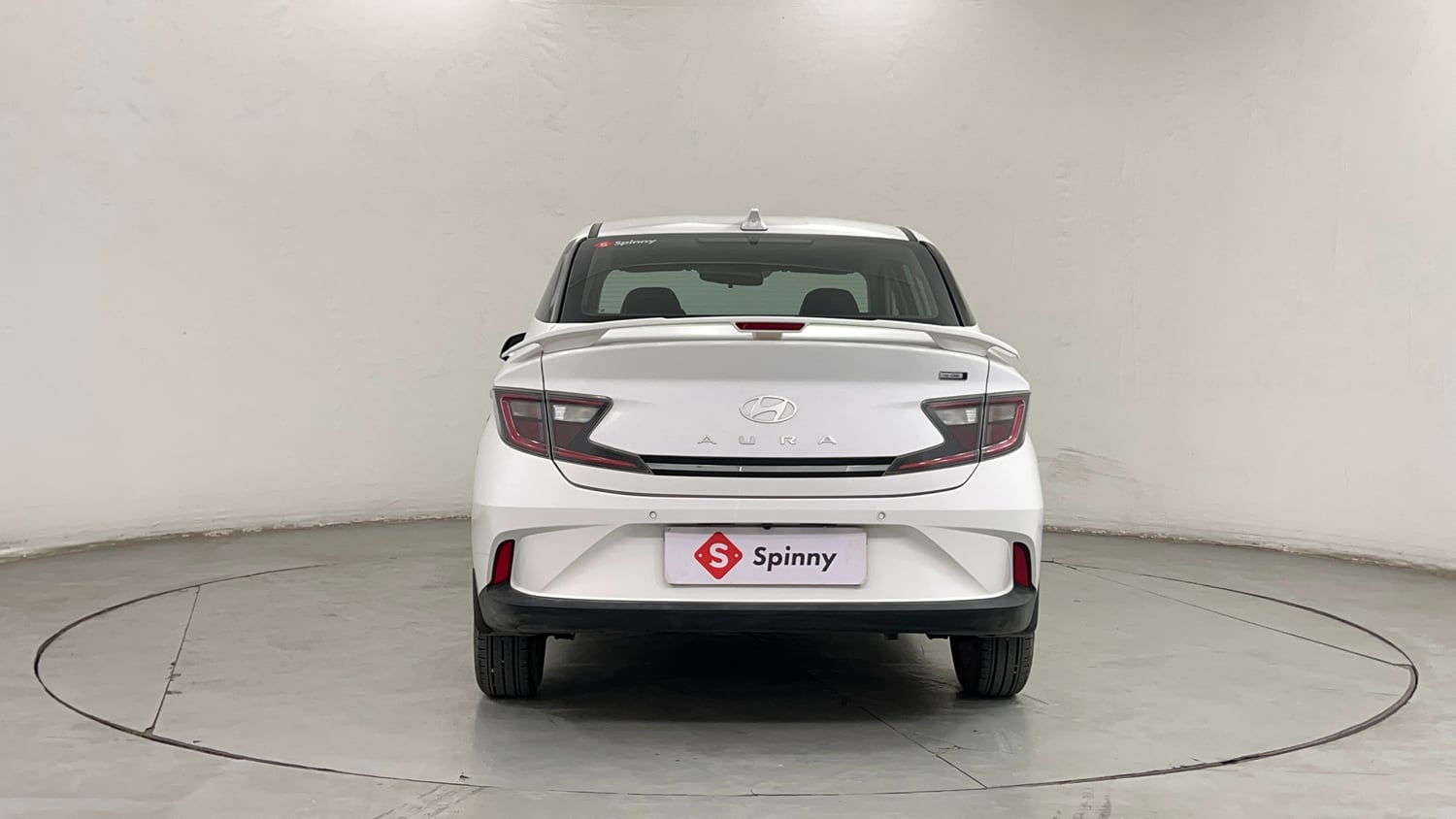 Used 2025 Hyundai Aura SX 1.2 CNG Cng Manual exterior BACK VIEW