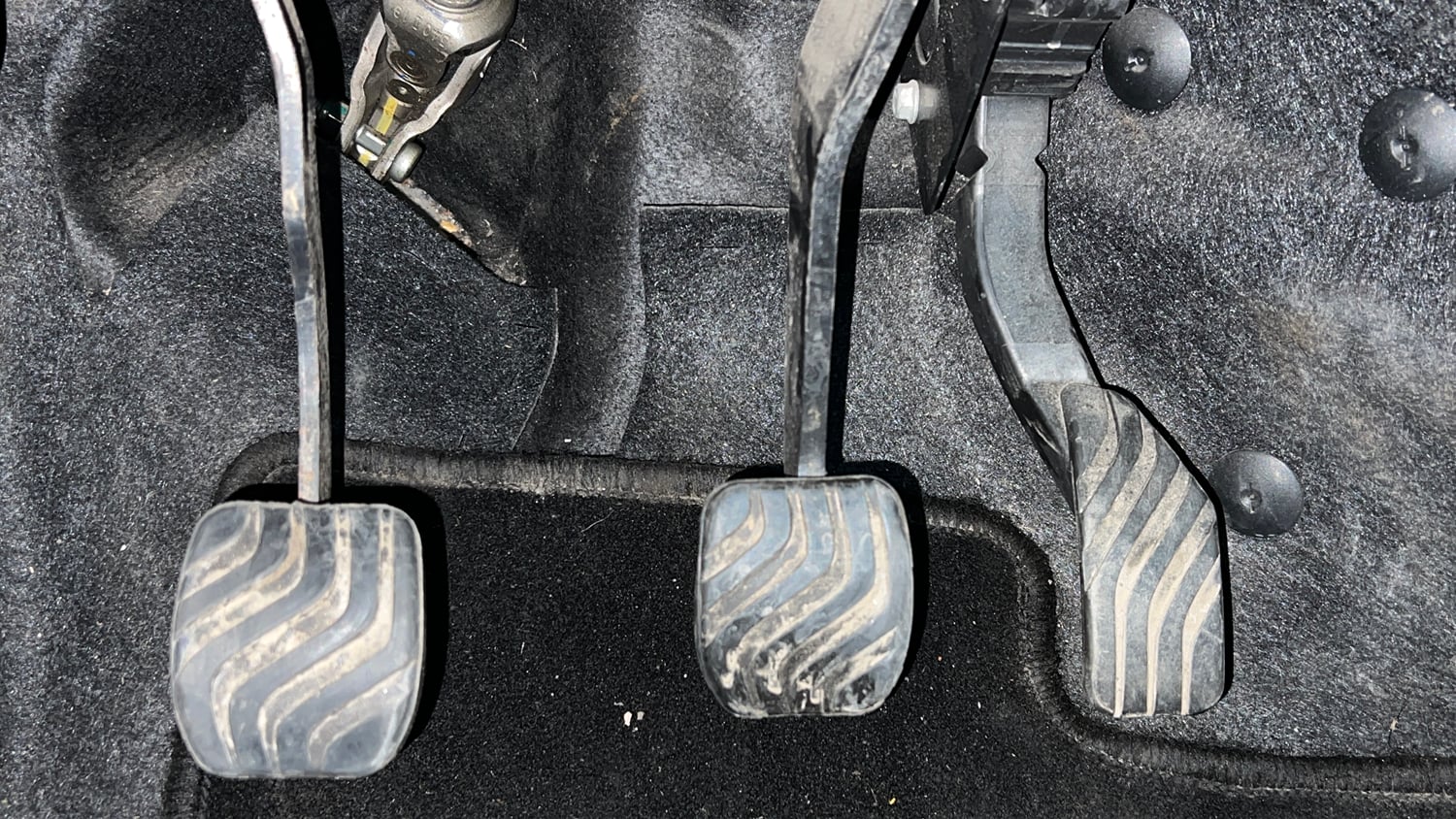 Used 2021 Renault Triber RXZ Petrol Manual interior PEDALS VIEW