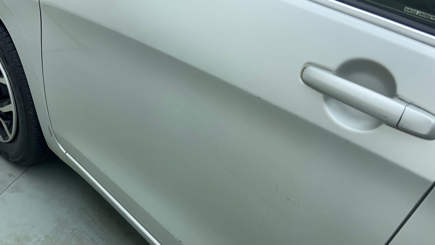 Used 2017 Maruti Suzuki Celerio ZXI (O) AMT Petrol Automatic dents MINOR SCRATCH