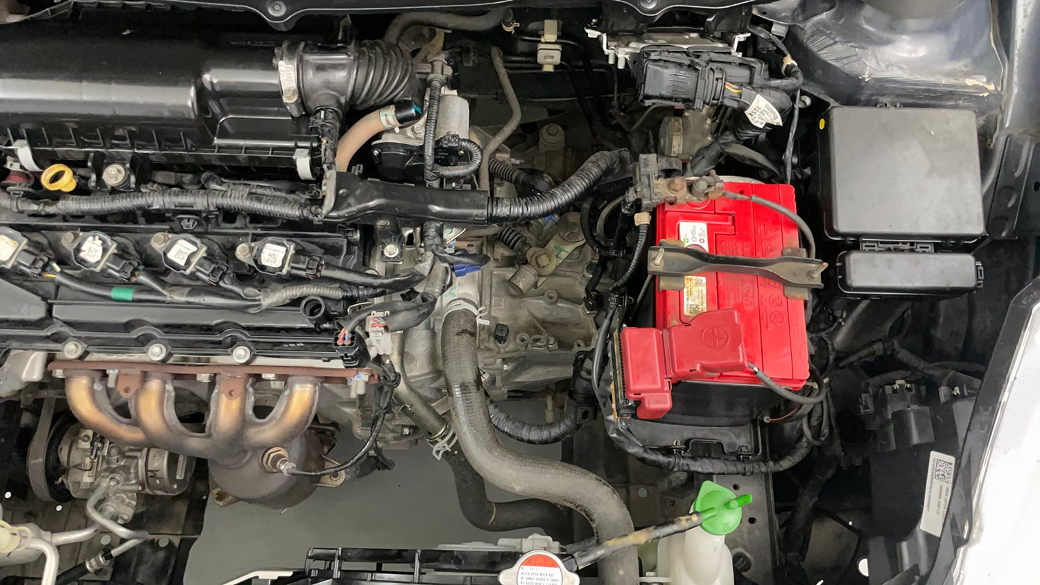 Used 2021 Maruti Suzuki Baleno Sigma Petrol Manual engine ENGINE LEFT SIDE VIEW