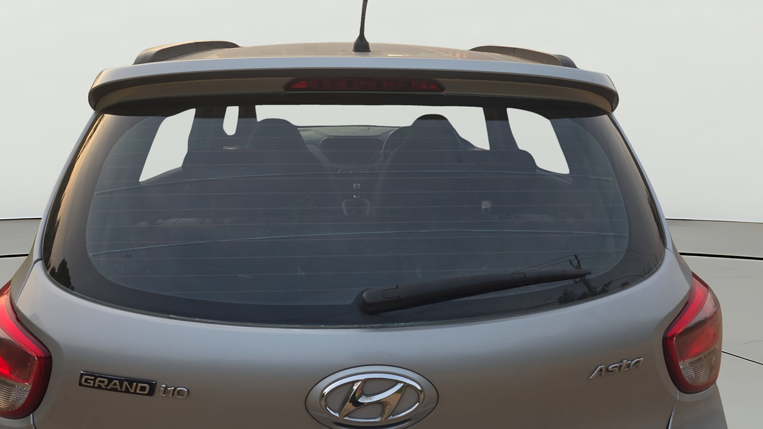 Used 2015 Hyundai Grand i10 Asta 1.2 Kappa VTVT Petrol Manual exterior BACK WINDSHIELD VIEW