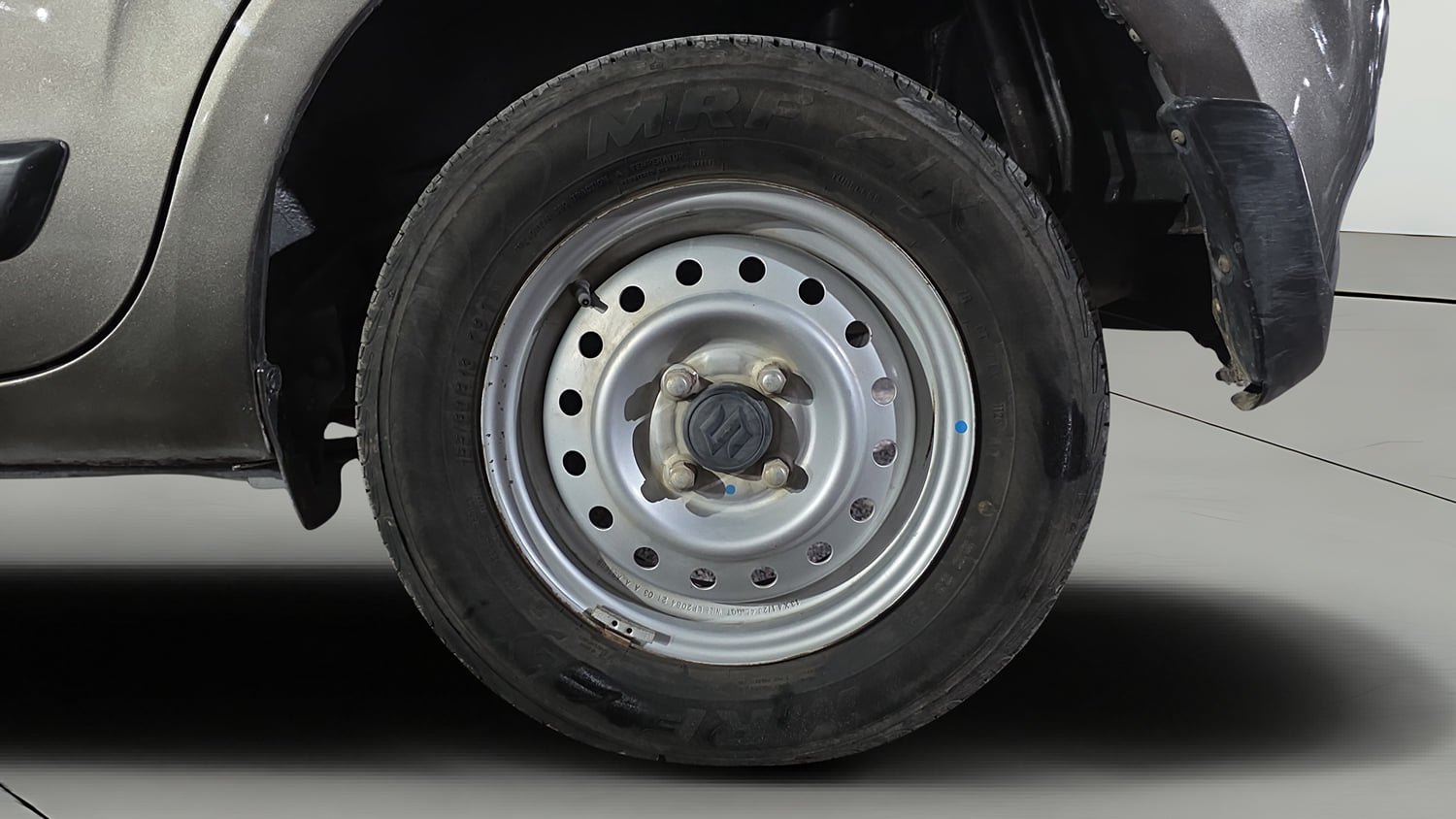 Used 2021 Maruti Suzuki Wagon R LXi 1.0 CNG Cng Manual tyres LEFT REAR TYRE RIM VIEW