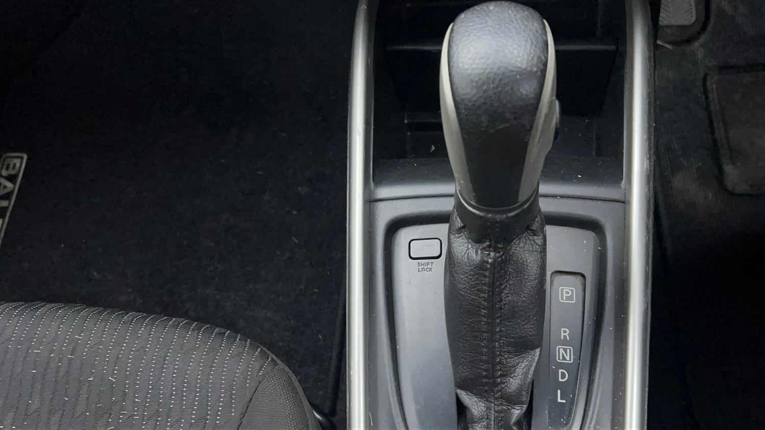 Used 2019 Maruti Suzuki Baleno RS 1.0 Petrol Manual interior GEAR  KNOB VIEW