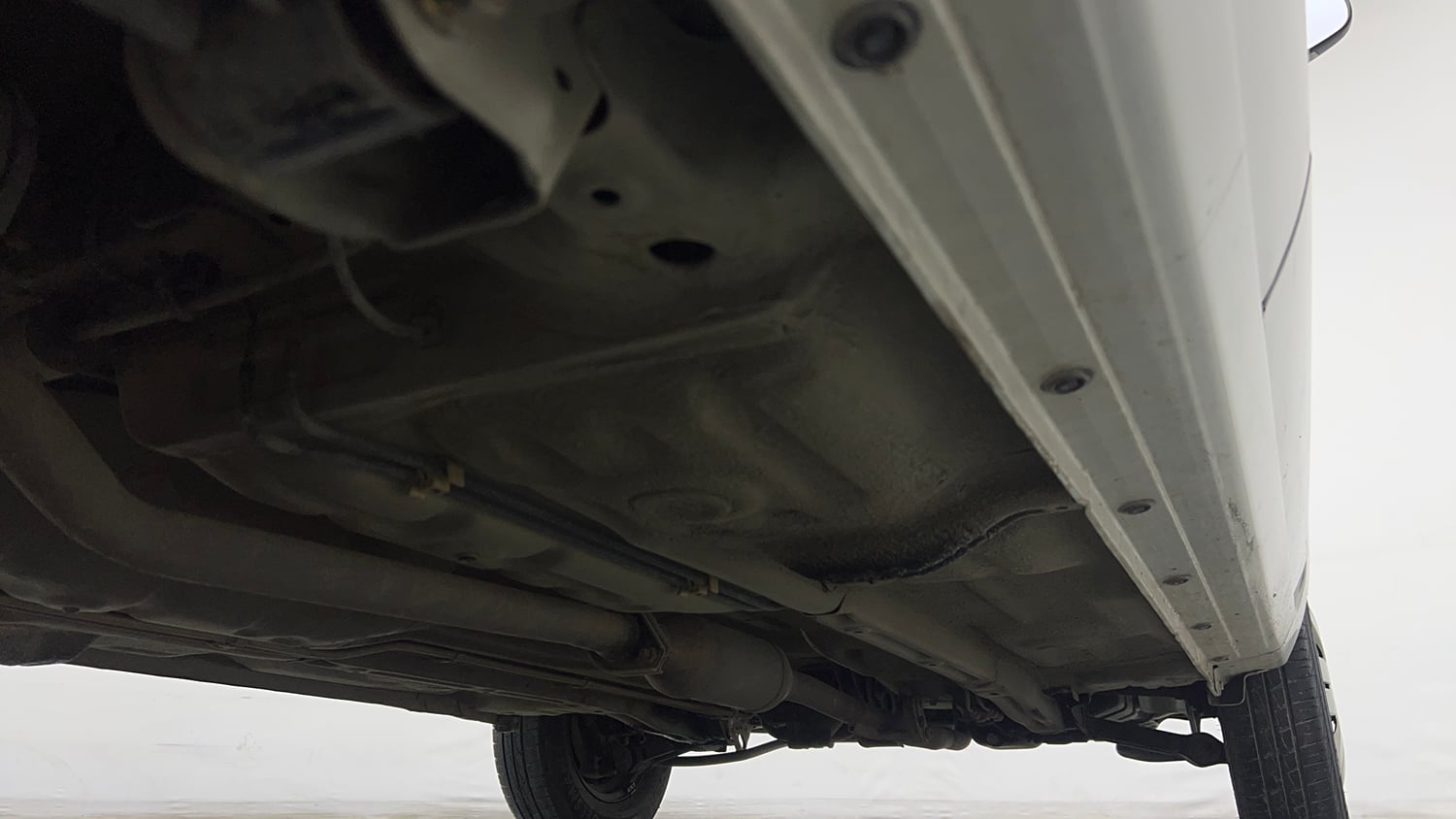 Used 2021 Maruti Suzuki Alto 800 LXi (O) CNG Cng Manual extra REAR RIGHT UNDERBODY VIEW