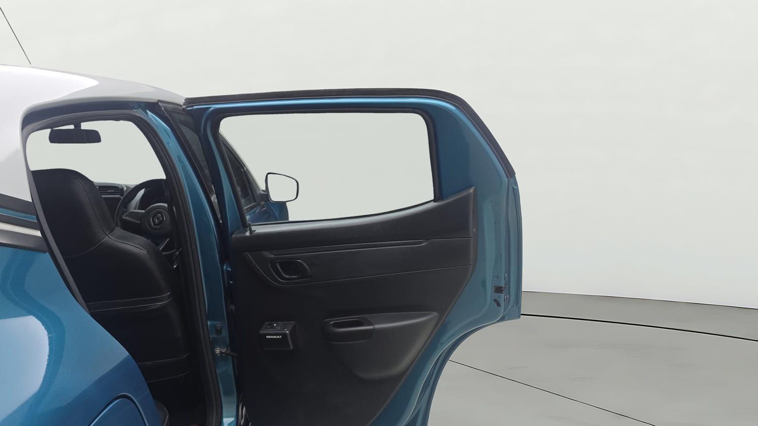 Used 2020 Renault Kwid Neotech RXL 1.0  AMT Petrol Automatic interior RIGHT REAR DOOR OPEN VIEW