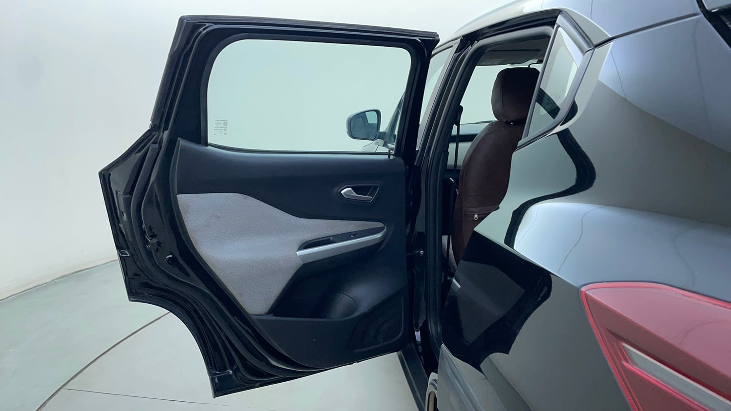 Used 2022 Nissan Magnite XV Executive Petrol Manual interior LEFT REAR DOOR OPEN VIEW