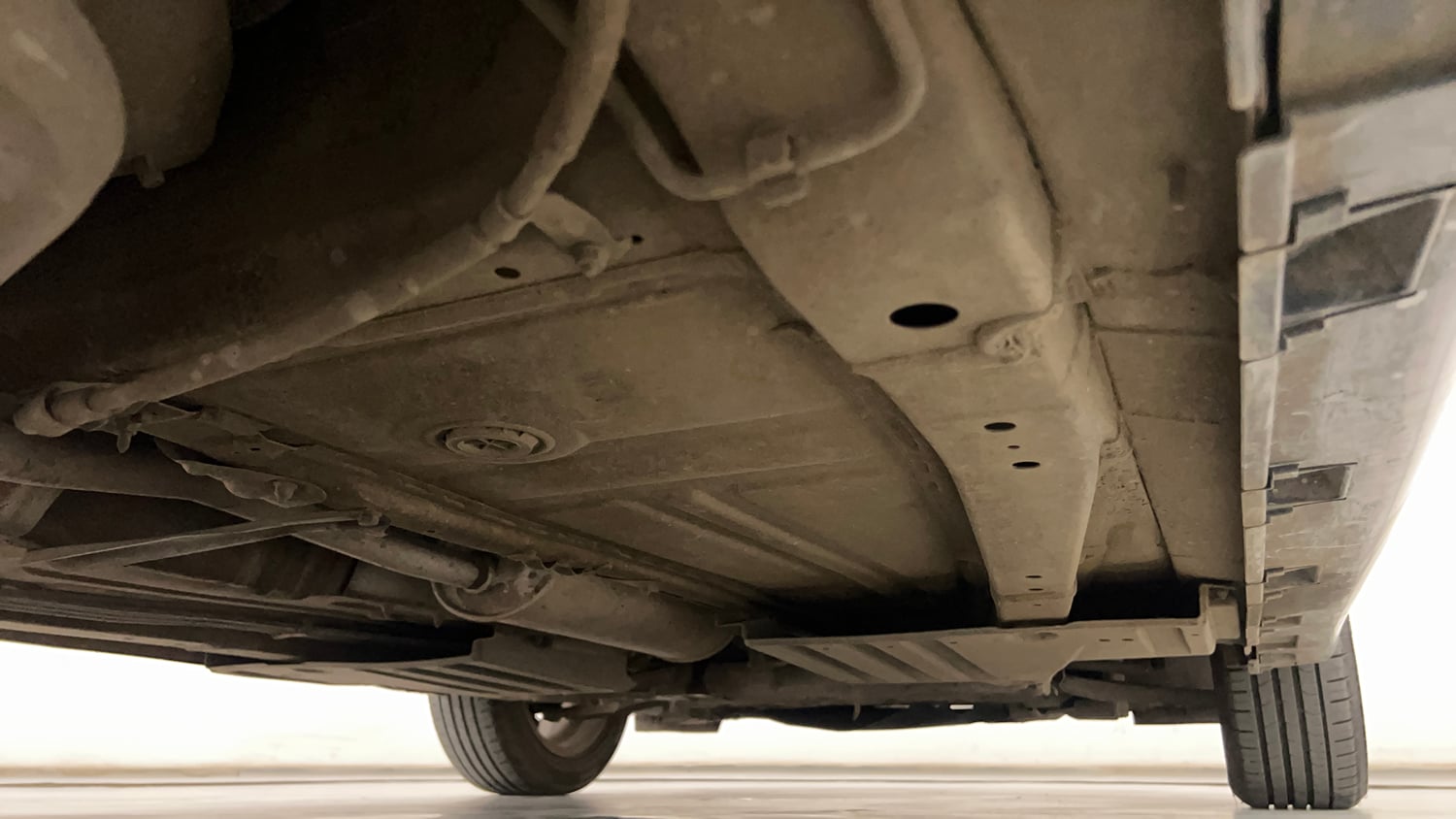 Used 2022 Maruti Suzuki Baleno Alpha MT Petrol Manual extra REAR RIGHT UNDERBODY VIEW