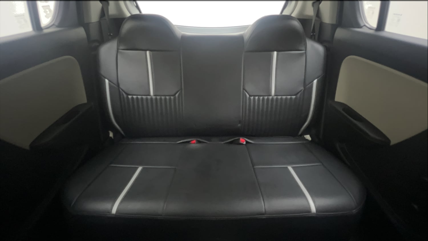 Used 2021 Maruti Suzuki Alto 800 LXi (O) CNG Cng Manual interior REAR SEAT CONDITION VIEW