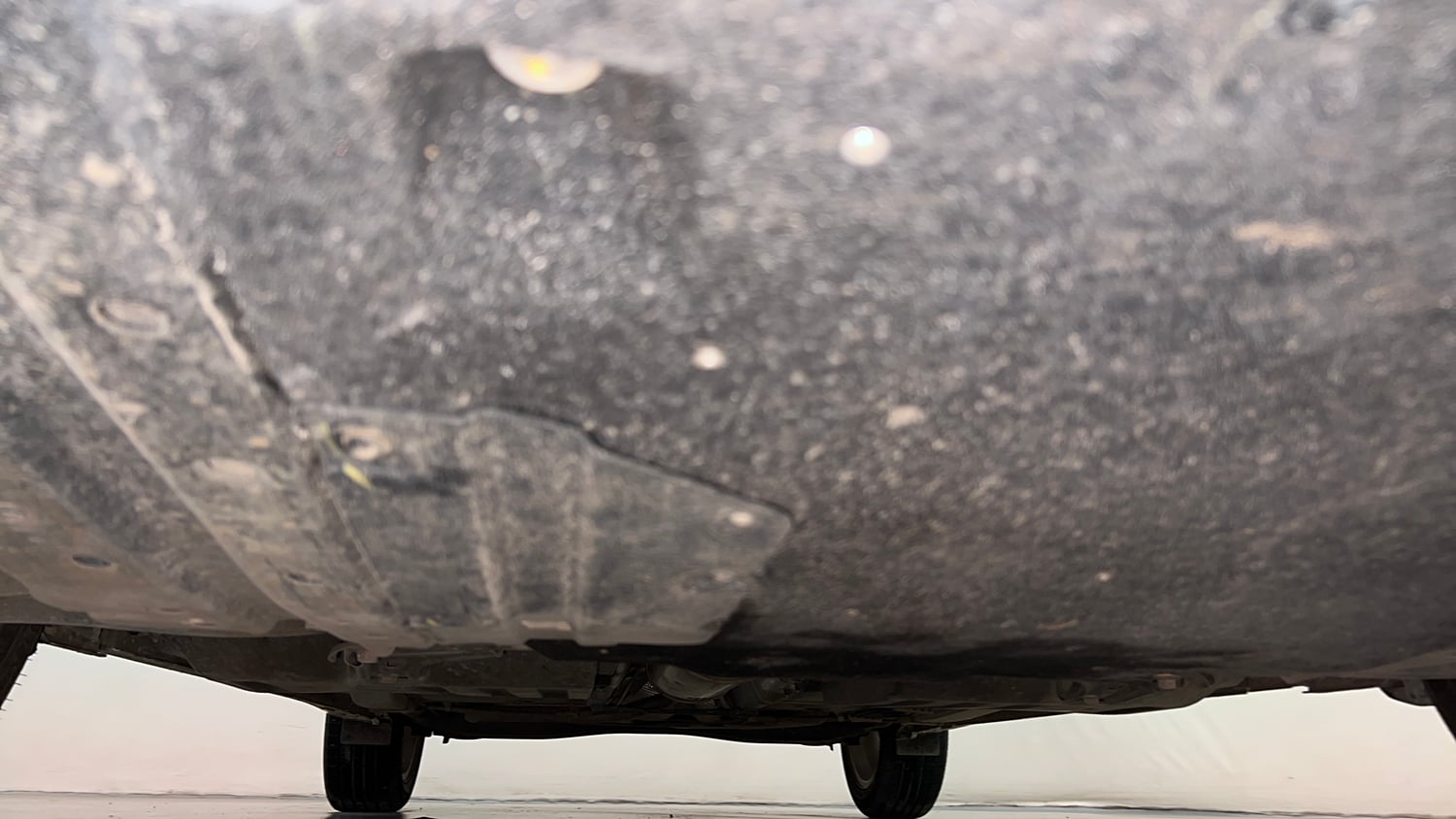 Used 2026 Maruti Suzuki Baleno Zeta MT CNG Cng Manual extra FRONT LEFT UNDERBODY VIEW