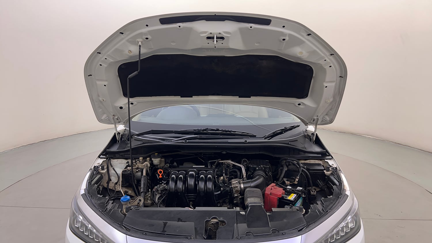 Used 2022 Honda City ZX CVT Petrol Petrol Automatic engine ENGINE & BONNET OPEN FRONT VIEW