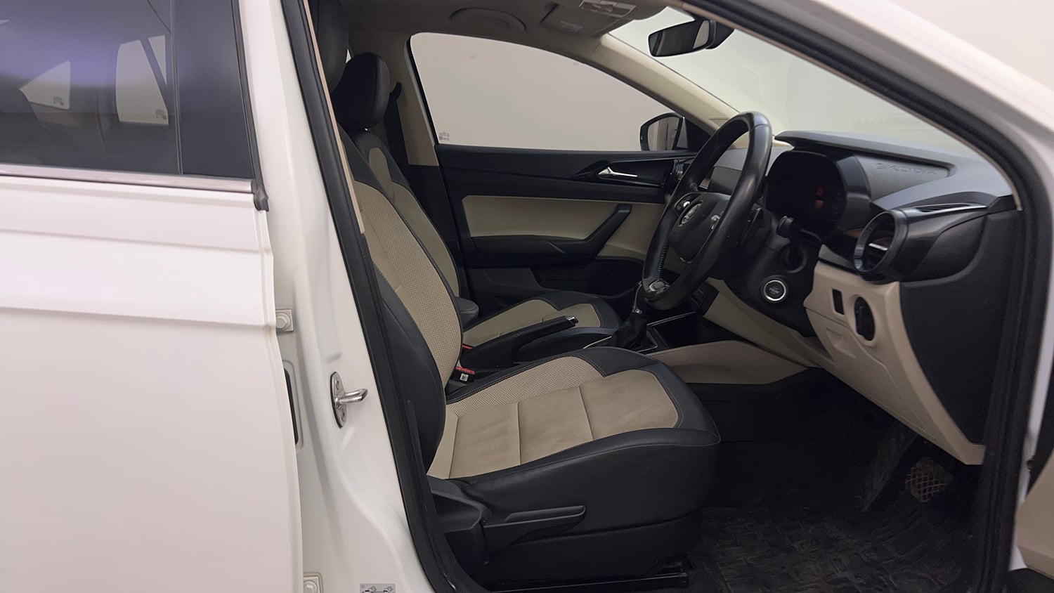 Used 2023 Skoda Slavia Style 1.5L TSI DSG Petrol Automatic interior RIGHT SIDE FRONT DOOR CABIN VIEW