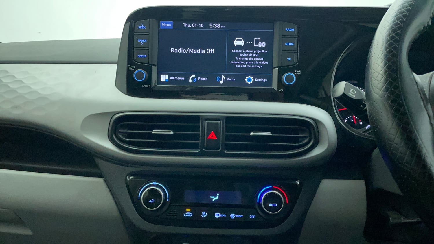 Used 2024 Hyundai Grand i10 Nios Sportz 1.2 Kappa VTVT Petrol Manual interior MUSIC SYSTEM & AC CONTROL VIEW