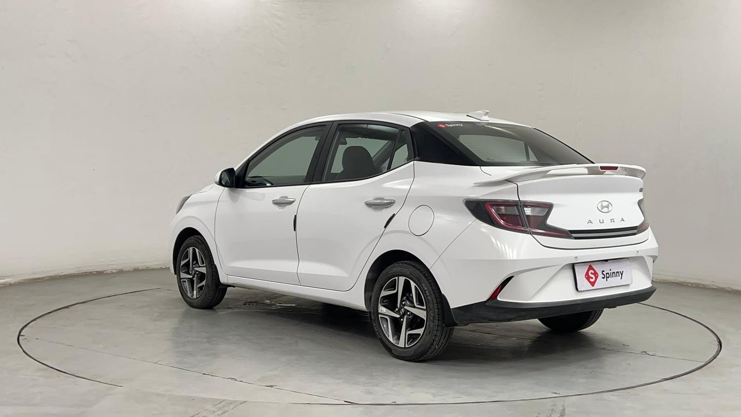 Used 2025 Hyundai Aura SX 1.2 CNG Cng Manual exterior LEFT REAR CORNER VIEW