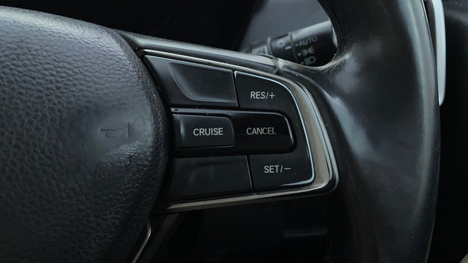 Used 2021 Honda City ZX CVT Petrol Petrol Automatic top_features Cruise control