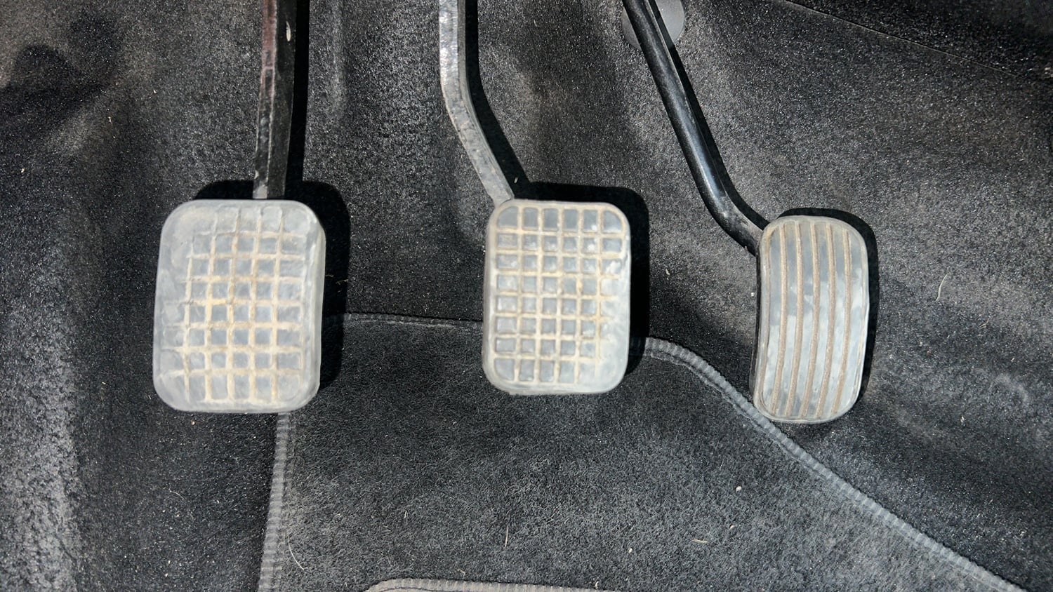 Used 2019 Tata Tiago Revotron XZ Petrol Manual interior PEDALS VIEW