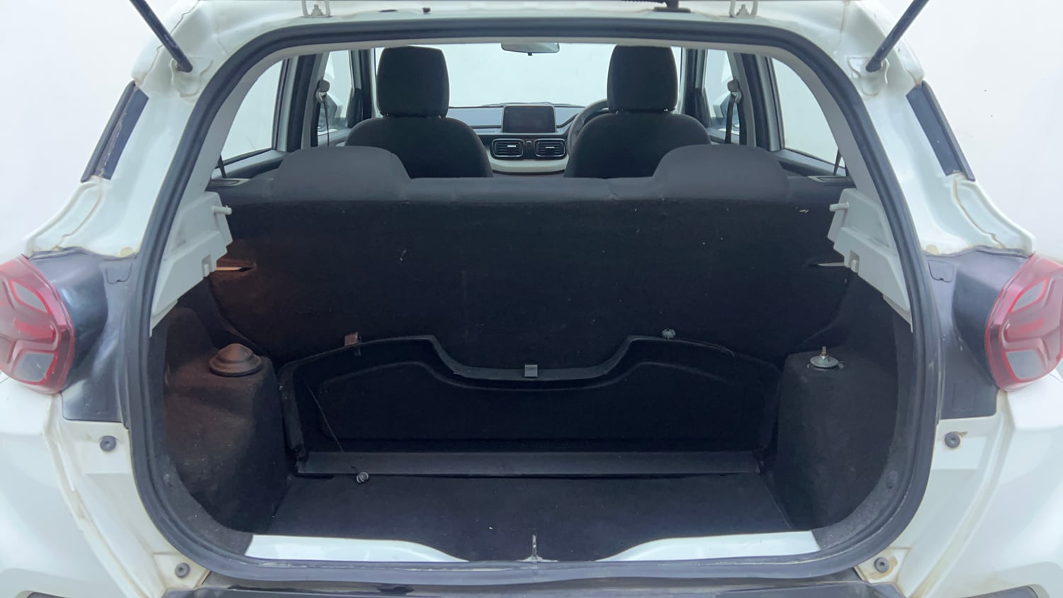 Used 2023 Tata Punch Adventure Rhythm Pack AMT Petrol Automatic interior DICKY INSIDE VIEW
