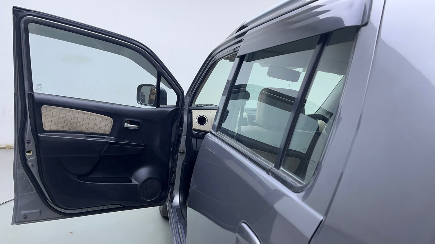 Used 2020 Maruti Suzuki Wagon R 1.0 VXI AMT Petrol Automatic interior LEFT FRONT DOOR OPEN VIEW