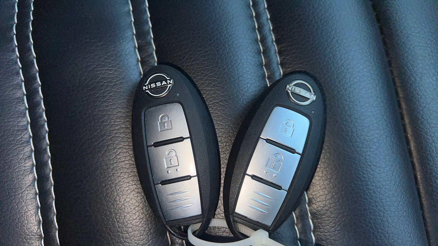 Used 2022 Nissan Magnite XV Petrol Manual extra CAR KEY VIEW