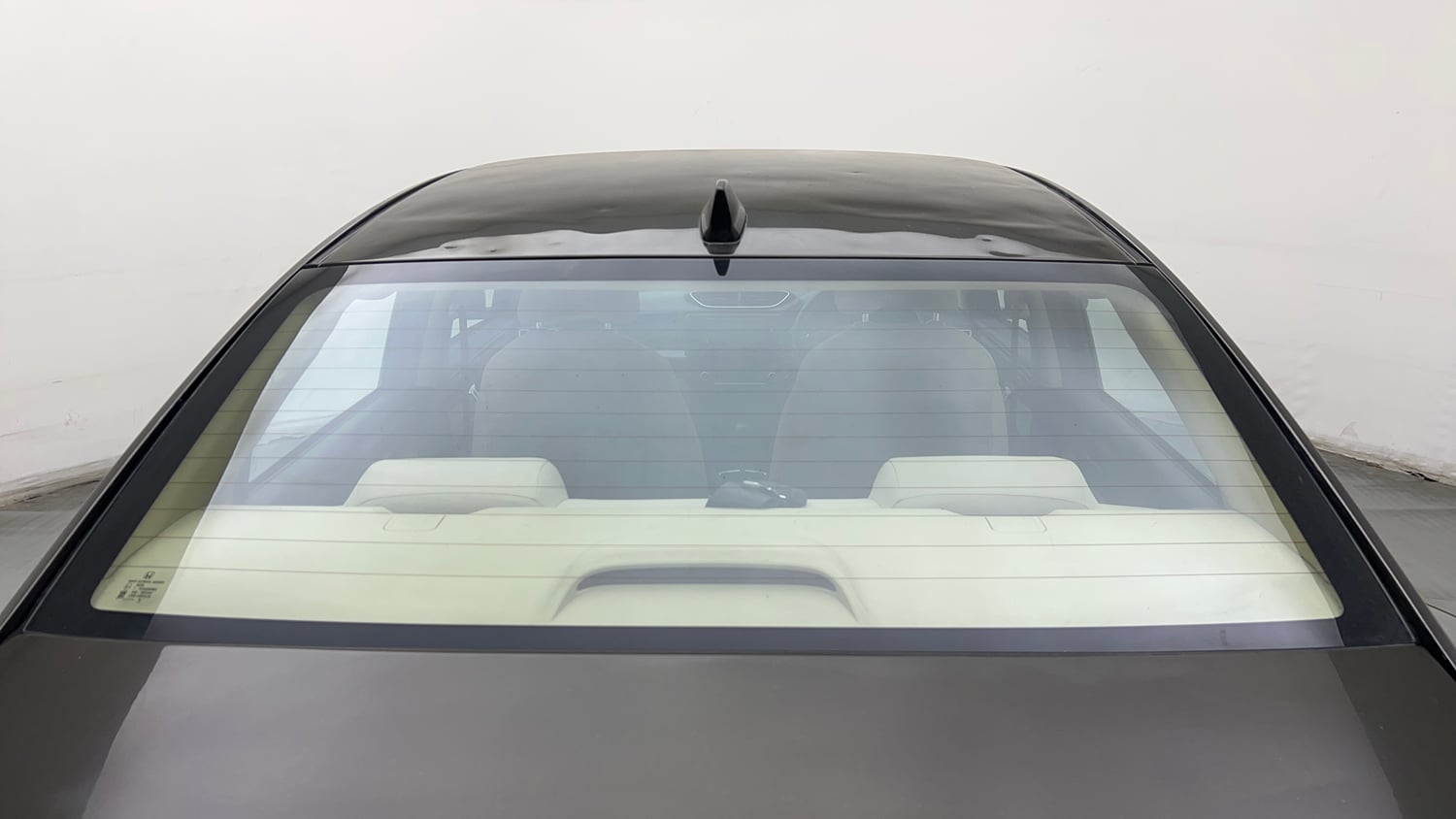 Used 2019 Honda Amaze 1.2 V CVT Petrol Petrol Automatic exterior BACK WINDSHIELD VIEW