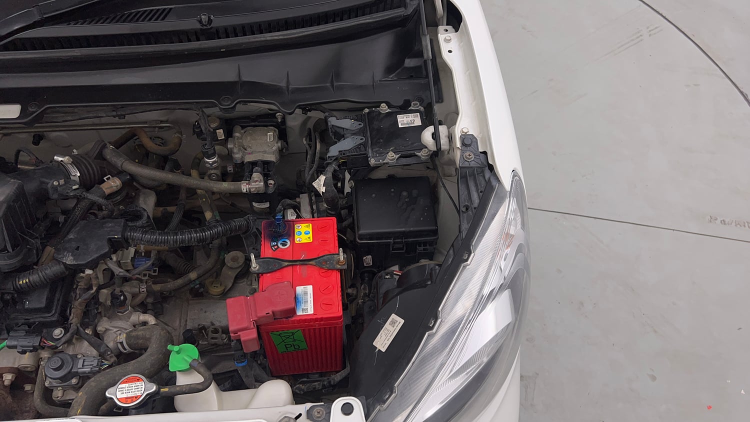 Used 2022 Maruti Suzuki Celerio VXi CNG Cng Manual engine ENGINE LEFT SIDE VIEW