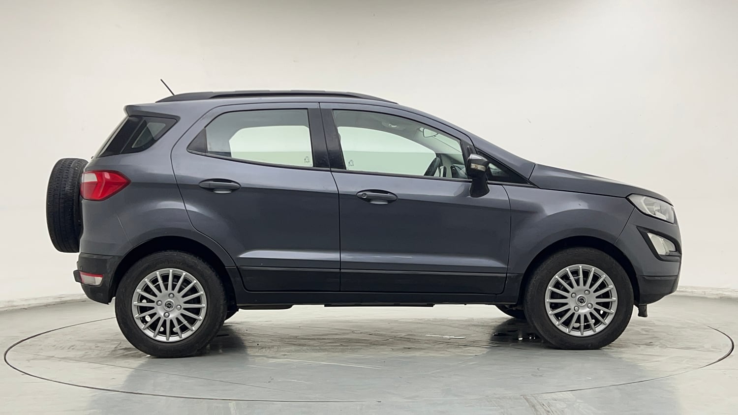 Used 2018 Ford EcoSport Trend + 1.5L Ti-VCT AT Petrol Automatic exterior RIGHT SIDE VIEW