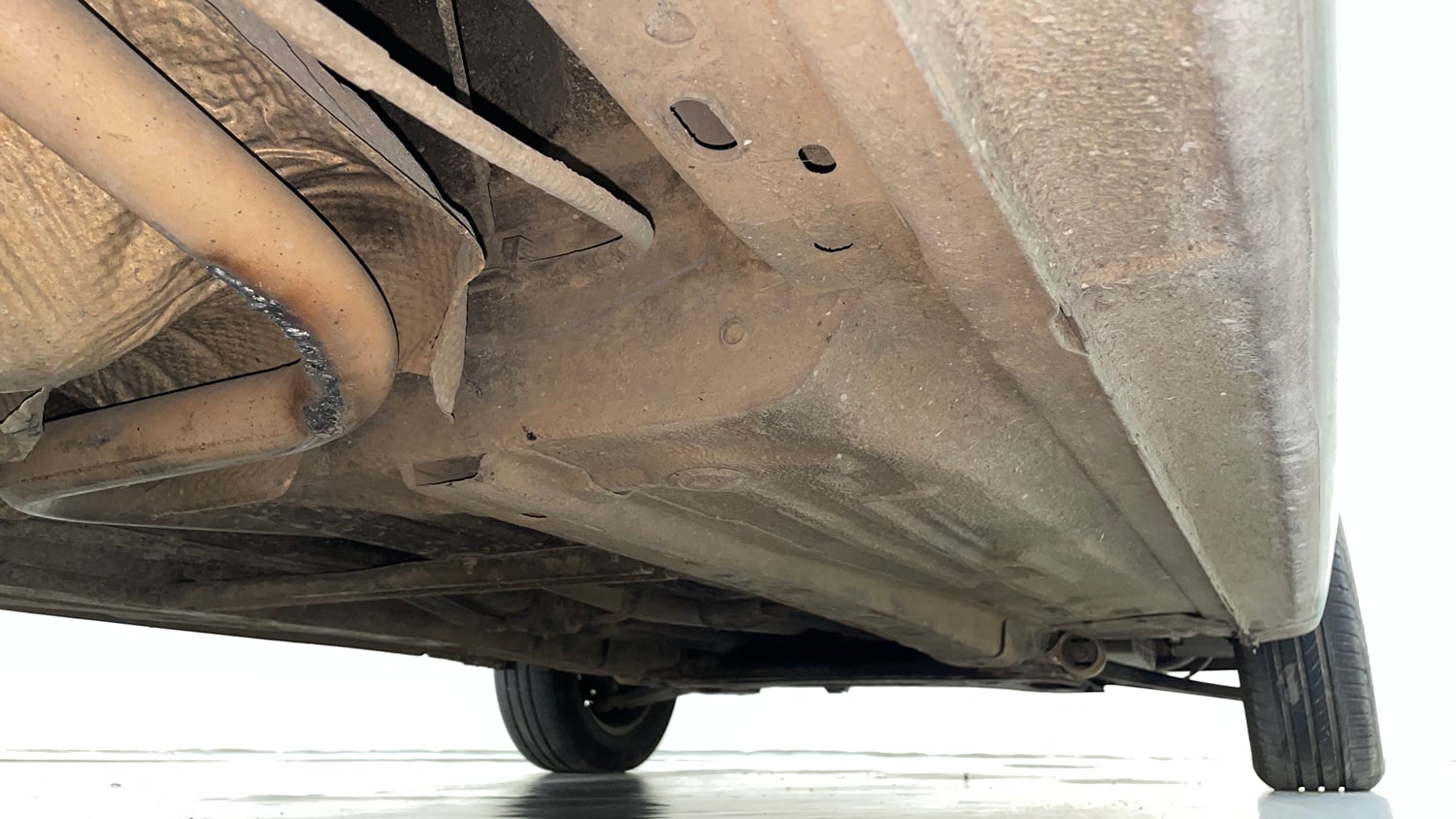 Used 2012 Ford Figo Duratorq Diesel EXI 1.4 Diesel Manual extra REAR RIGHT UNDERBODY VIEW