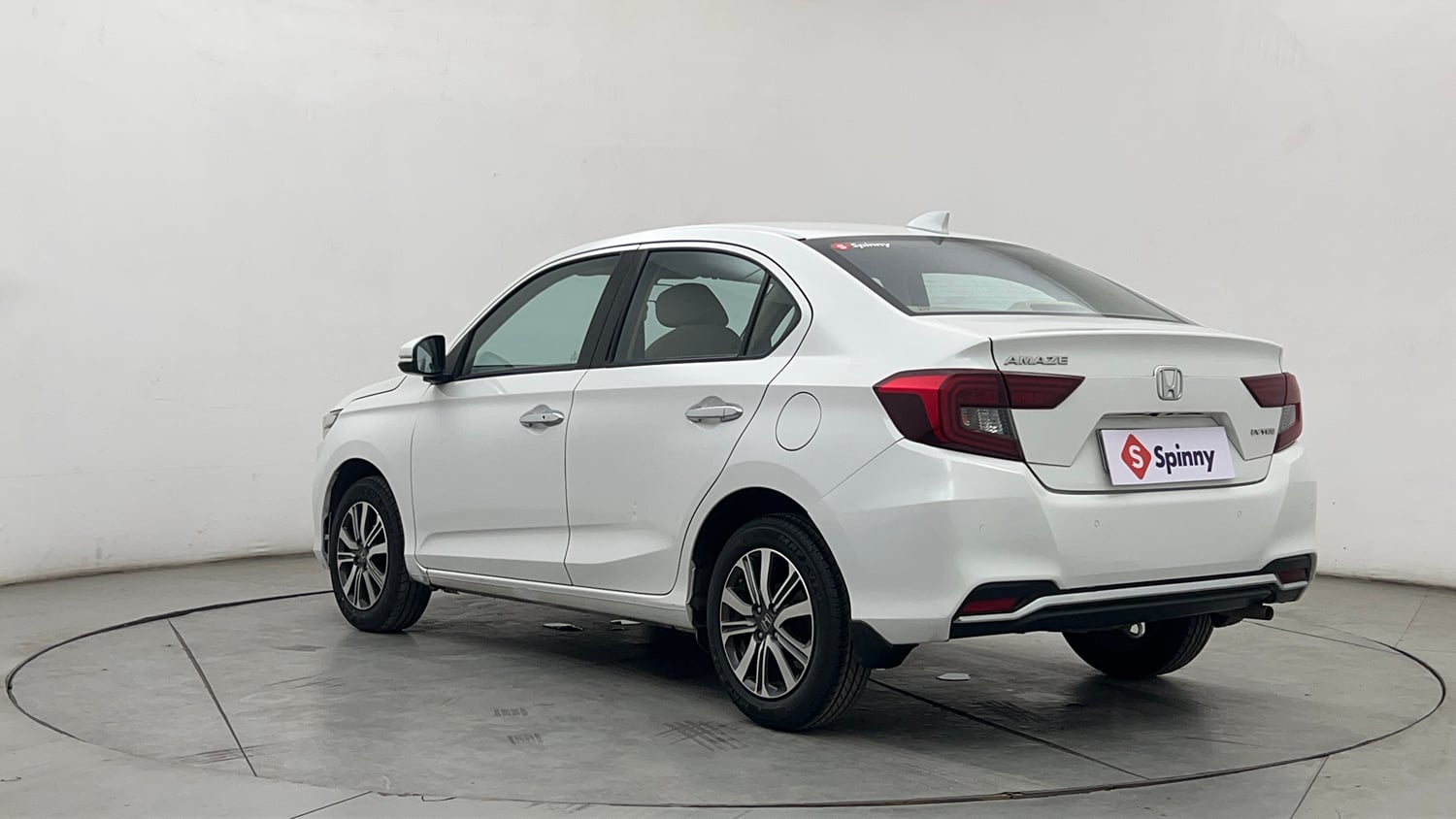 Used 2023 Honda Amaze VX 1.2 Petrol MT Petrol Manual exterior LEFT REAR CORNER VIEW