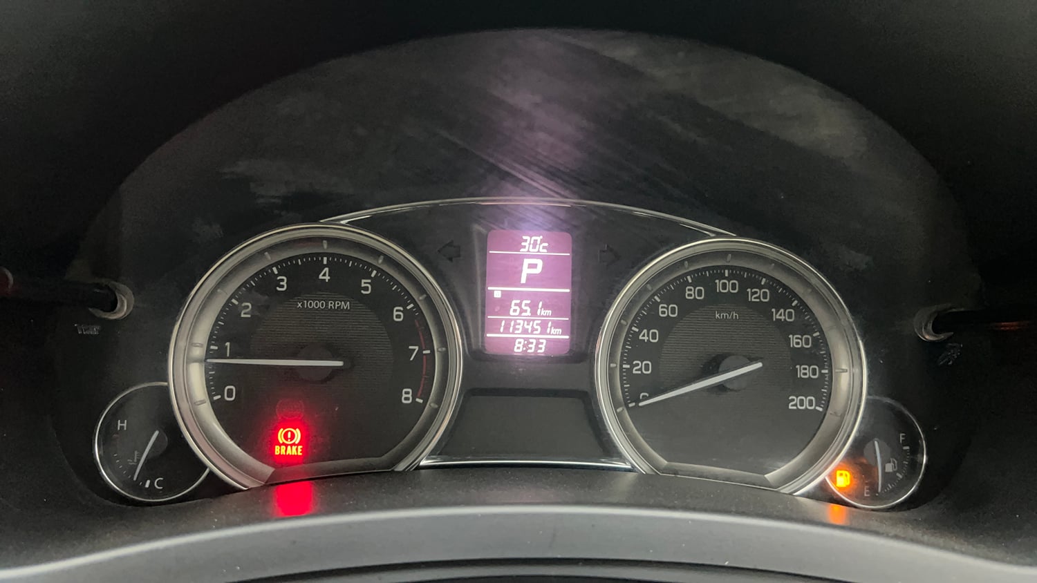 Used 2015 Maruti Suzuki Ciaz ZXi  AT Petrol Automatic interior CLUSTERMETER VIEW