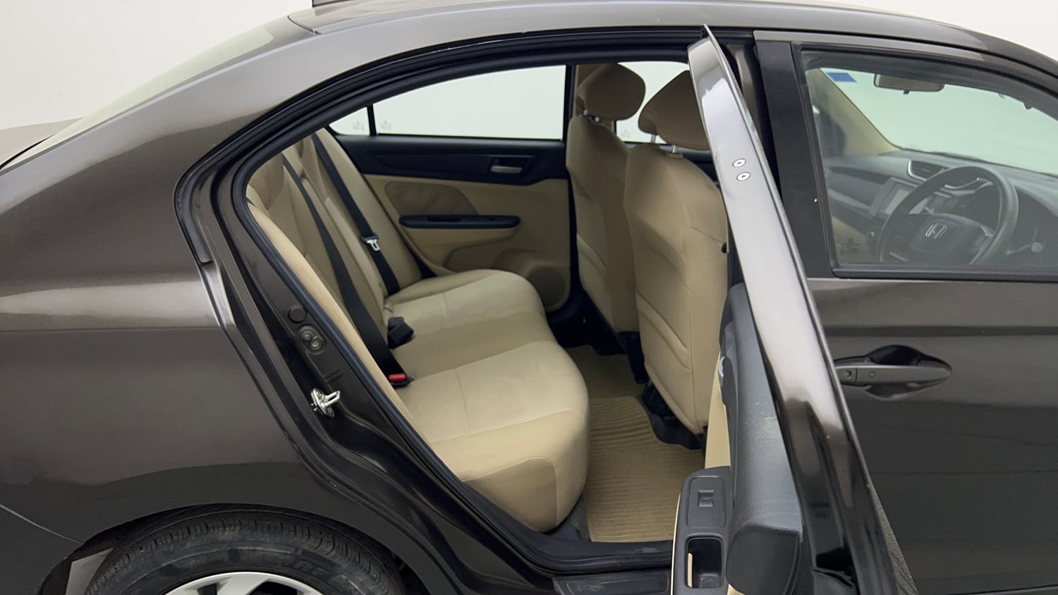 Used 2019 Honda Amaze 1.2 V CVT Petrol Petrol Automatic interior RIGHT SIDE REAR DOOR CABIN VIEW