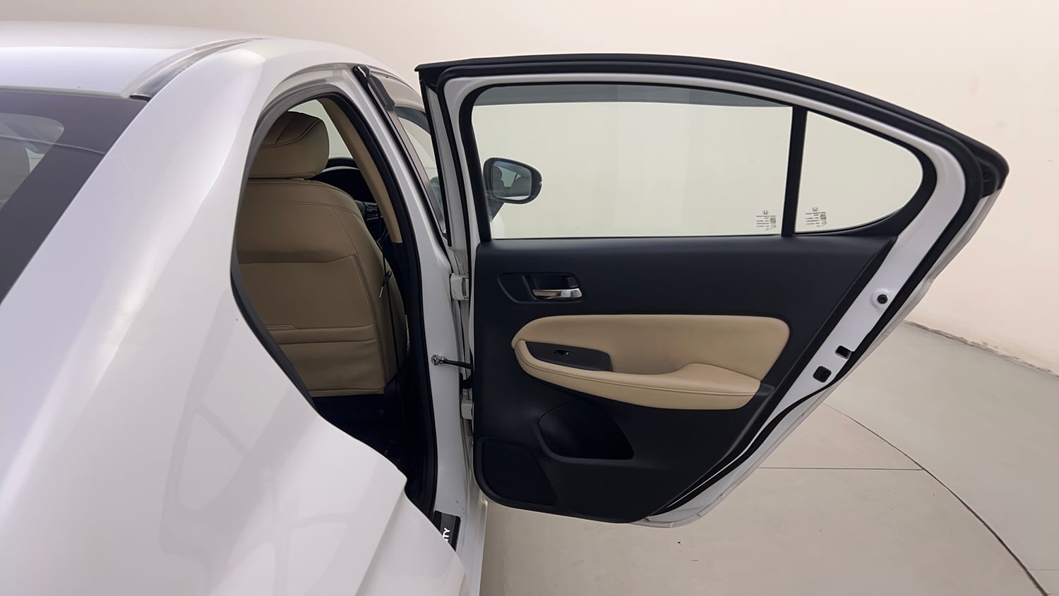 Used 2022 Honda City ZX CVT Petrol Petrol Automatic interior RIGHT REAR DOOR OPEN VIEW