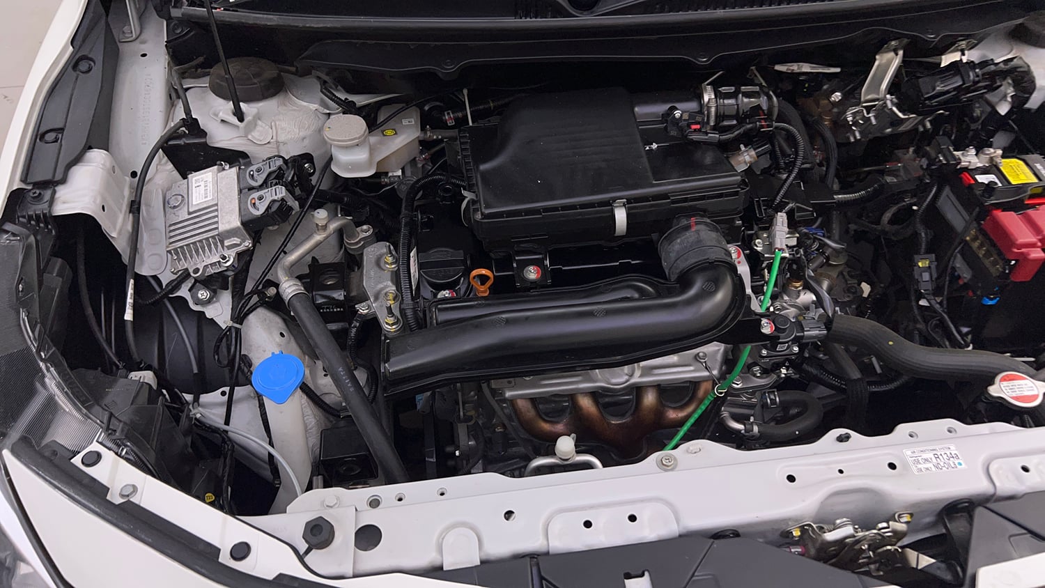 Used 2026 Maruti Suzuki Baleno Zeta MT CNG Cng Manual engine ENGINE RIGHT SIDE VIEW