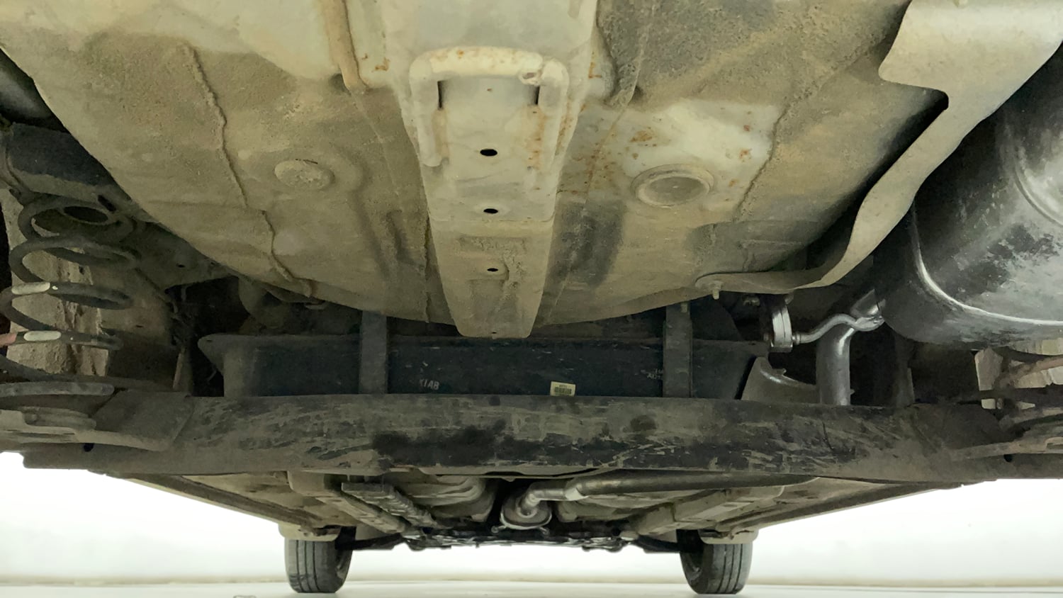 Used 2015 Hyundai Grand i10 Sportz 1.2 Kappa VTVT Petrol Manual extra REAR UNDERBODY VIEW (TAKEN FROM REAR)