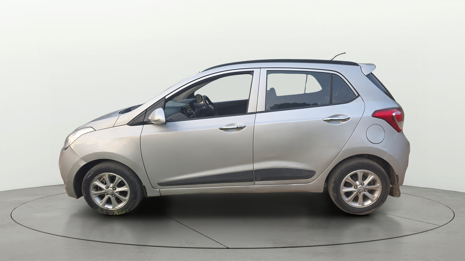 Used 2015 Hyundai Grand i10 Asta 1.2 Kappa VTVT Petrol Manual exterior LEFT SIDE VIEW