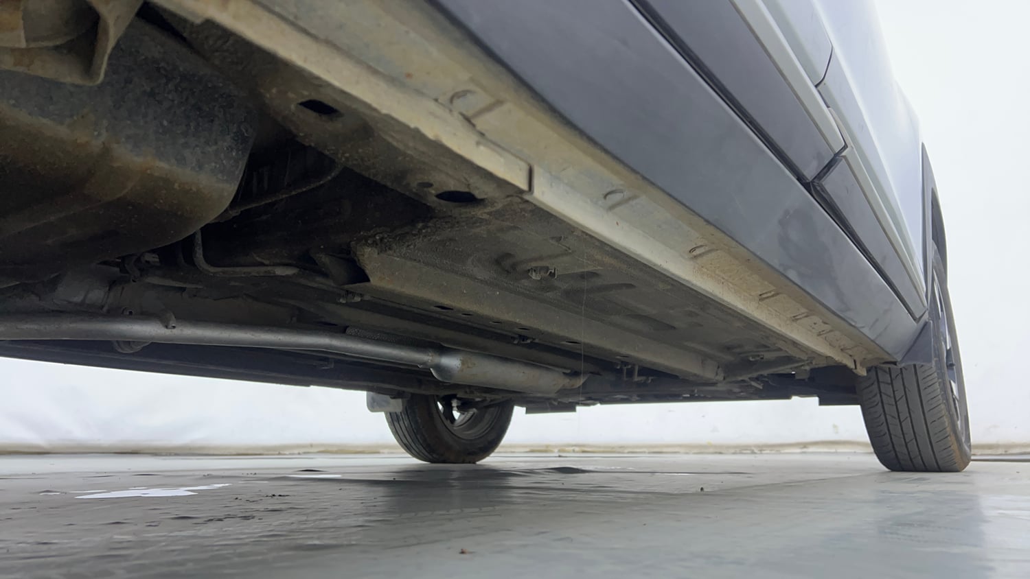 Used 2022 Nissan Magnite XV Petrol Manual extra REAR RIGHT UNDERBODY VIEW