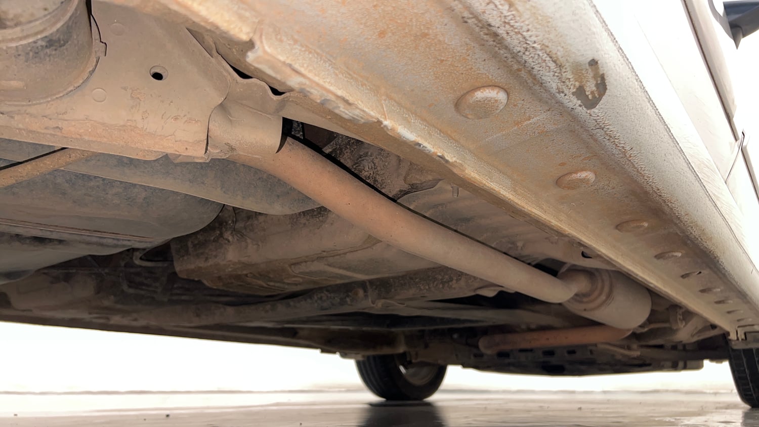 Used 2022 Honda City ZX CVT Petrol Petrol Automatic extra REAR RIGHT UNDERBODY VIEW
