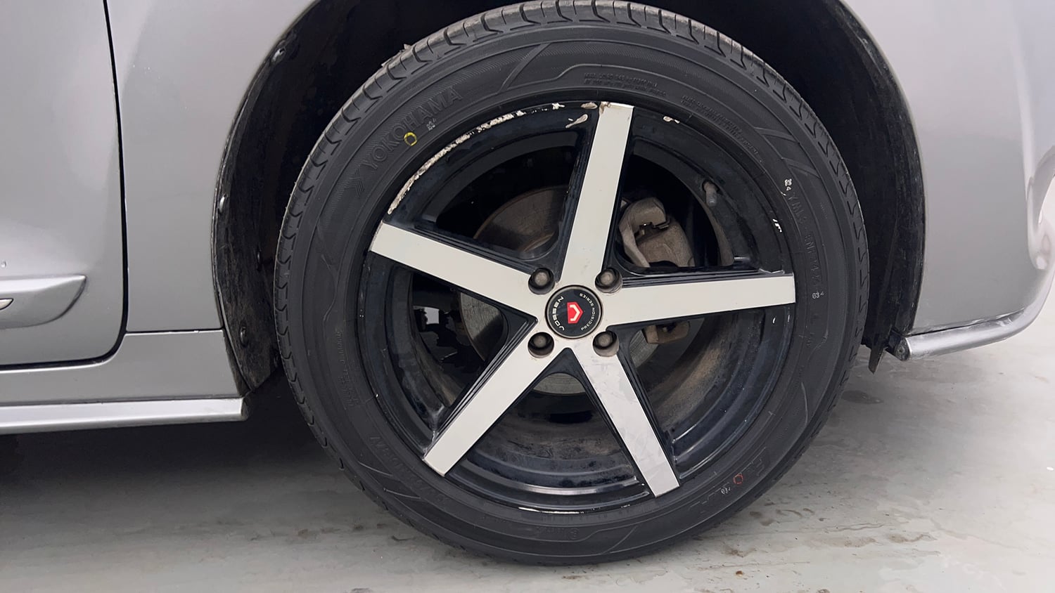 Used 2019 Maruti Suzuki Baleno RS 1.0 Petrol Manual tyres RIGHT FRONT TYRE RIM VIEW