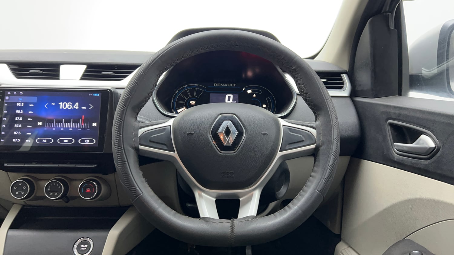 Used 2021 Renault Triber RXZ Petrol Manual interior STEERING VIEW