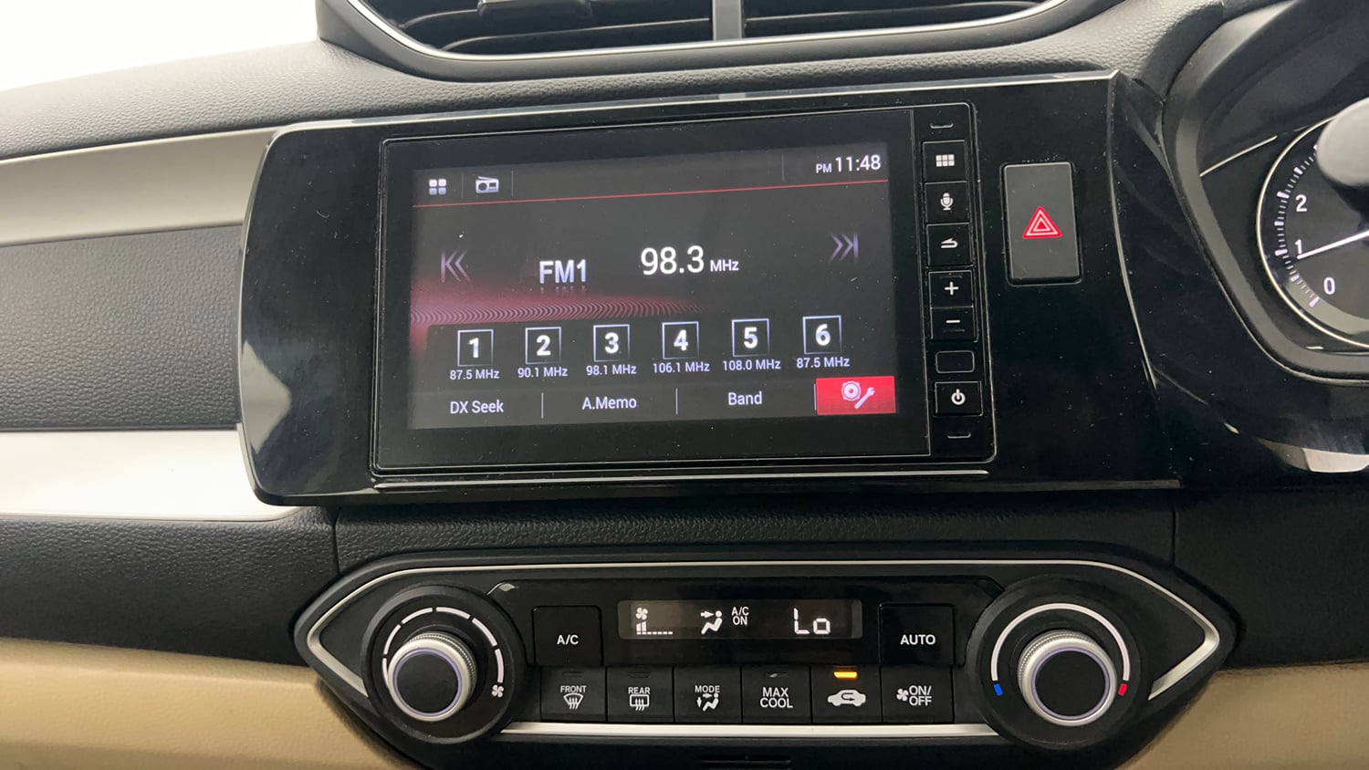 Used 2023 Honda Amaze VX 1.2 Petrol MT Petrol Manual interior MUSIC SYSTEM & AC CONTROL VIEW