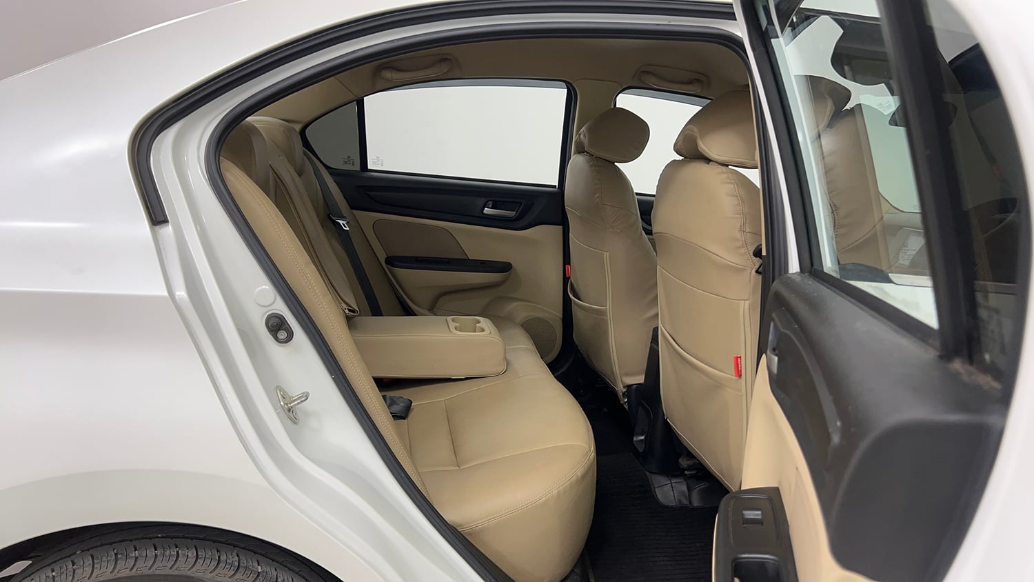 Used 2019 Honda Amaze 1.2 VX MT Petrol Petrol Manual interior RIGHT SIDE REAR DOOR CABIN VIEW