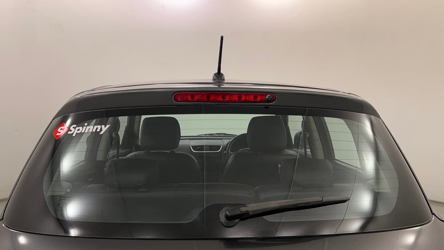 Used 2016 Maruti Suzuki Swift ZDi Diesel Manual exterior BACK WINDSHIELD VIEW
